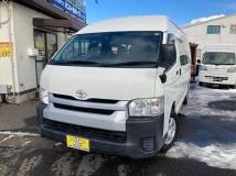 2016 Toyota Hiace Commuter