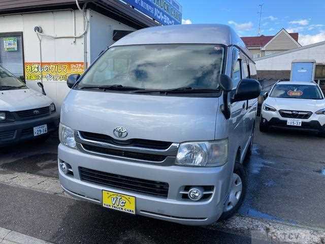 2010 Toyota Hiace Van