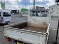 2004 Isuzu Elf Truck