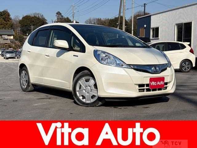 2013 Honda Fit Hybrid