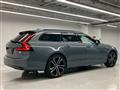 2022 Volvo V90