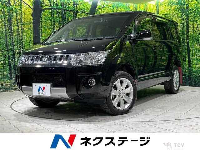 2019 Mitsubishi Delica D5