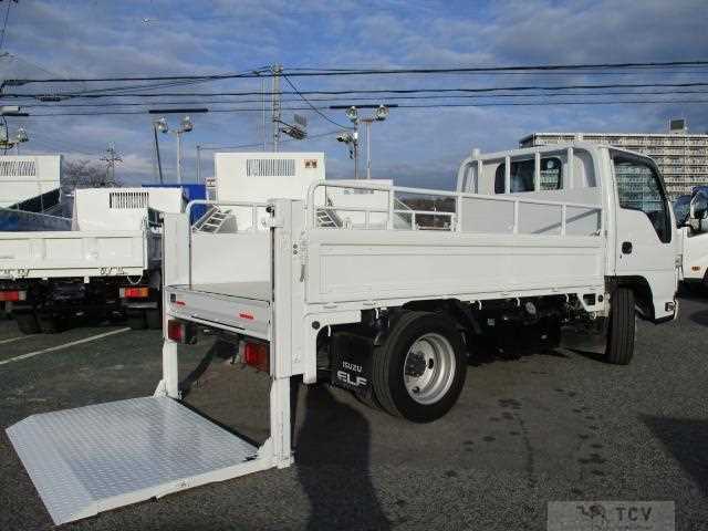 2017 Isuzu Elf Truck