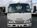 2017 Isuzu Elf Truck