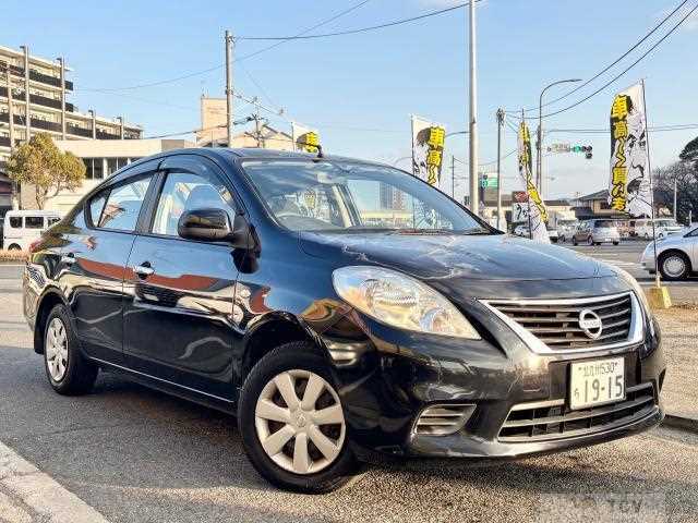 2013 Nissan Tiida Latio