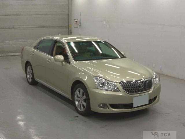 2013 Toyota Crown Majesta