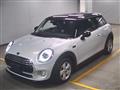 2019 BMW MINI