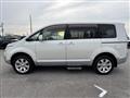 2013 Mitsubishi Delica D5