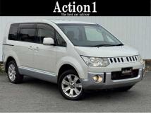 2013 Mitsubishi Delica D5