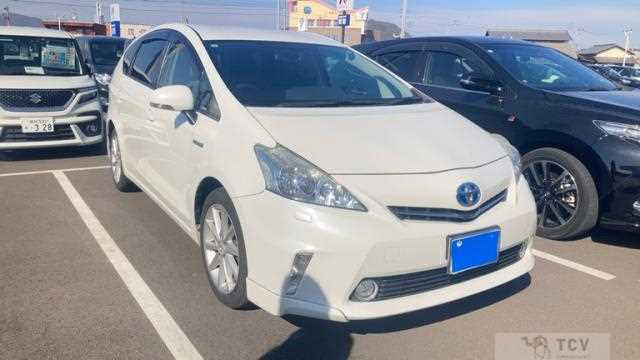 2011 Toyota PRIUS α