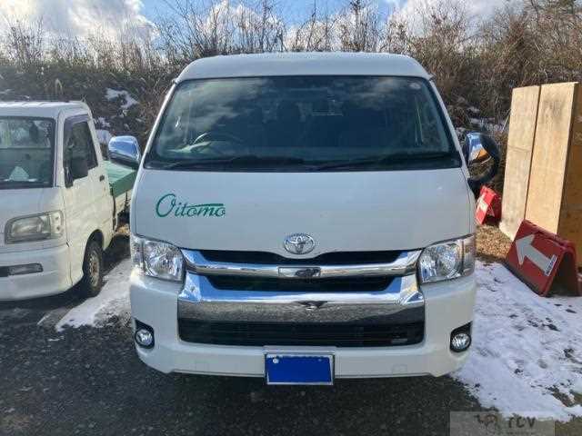 2020 Toyota Hiace Wagon