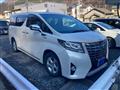 2015 Toyota Alphard Hybrid