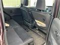 2013 Daihatsu Tanto