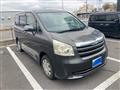 2009 Toyota Noah