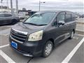 2009 Toyota Noah