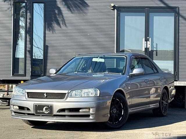 2000 Nissan Skyline