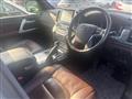 2017 Toyota Land Cruiser