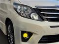 2013 Toyota Alphard G