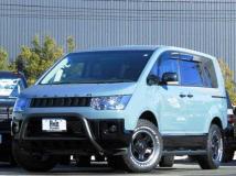 2012 Mitsubishi Delica D5