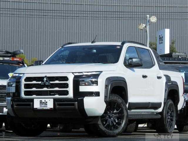 2025 Mitsubishi Triton