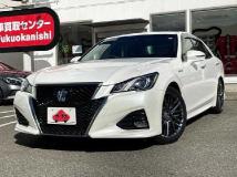 2017 Toyota Crown Hybrid