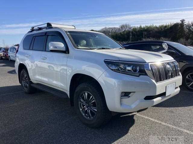 2020 Toyota Land Cruiser Prado