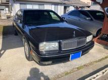 2001 Nissan President