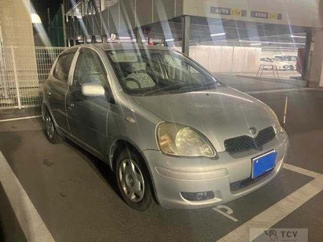 2003 Toyota Vitz
