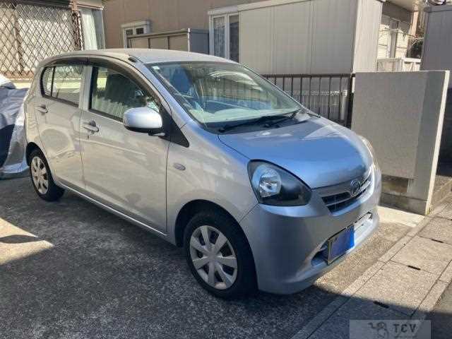 2013 Daihatsu Mira