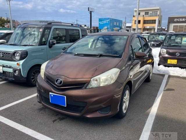 2013 Toyota Vitz