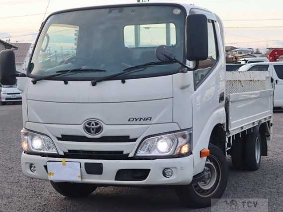 2022 Toyota Dyna Truck
