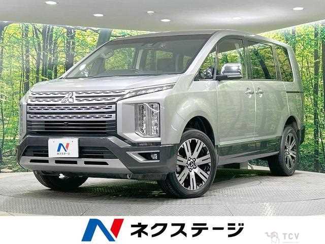 2019 Mitsubishi Delica D5