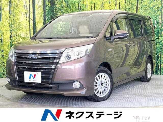 2014 Toyota Noah