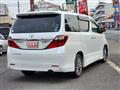 2013 Toyota Alphard G