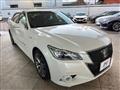 2013 Toyota Crown Hybrid