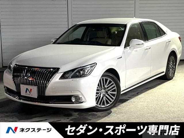 2015 Toyota Crown Majesta