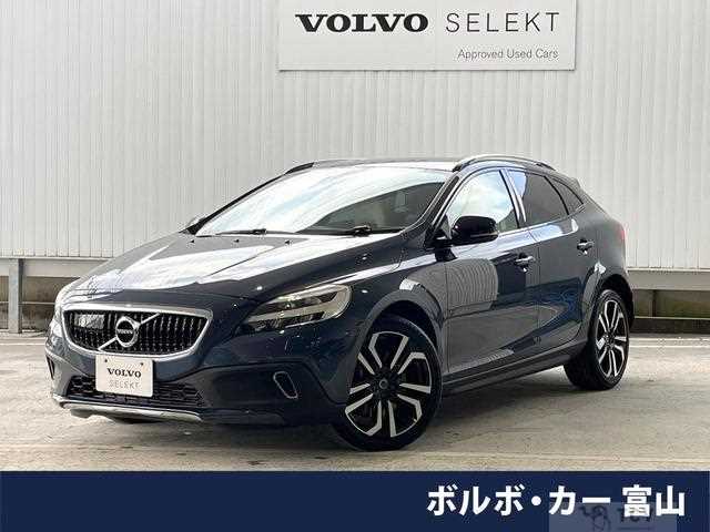 2018 Volvo V40