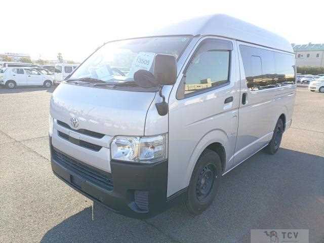 2018 Toyota Regiusace Van