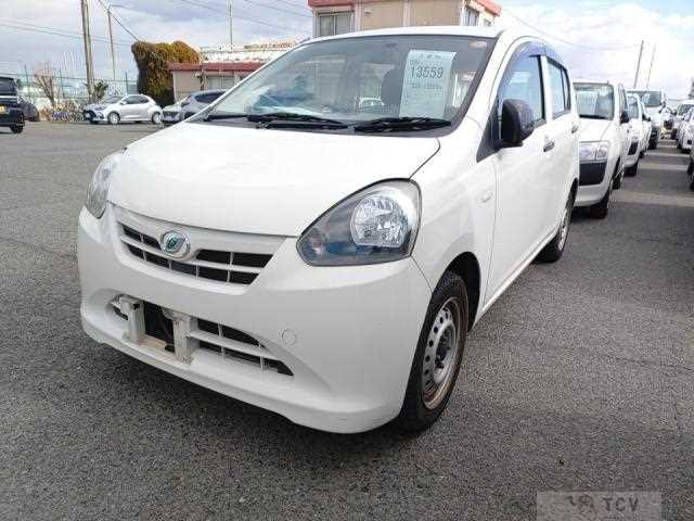 2013 Daihatsu Mira