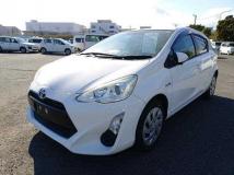 2017 Toyota AQUA
