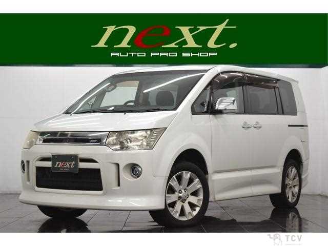 2010 Mitsubishi Delica D5