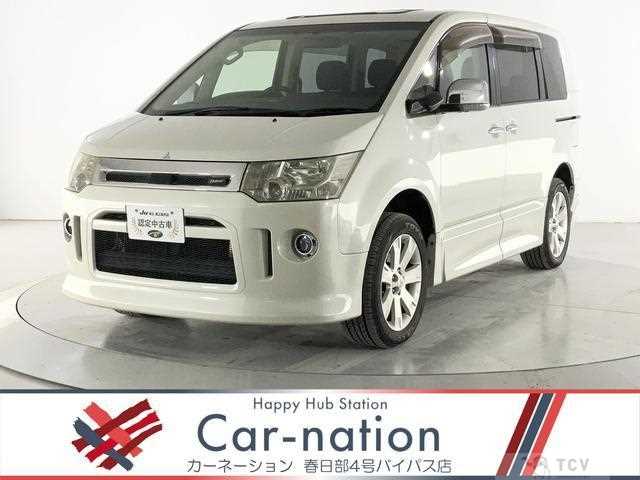 2012 Mitsubishi Delica D5
