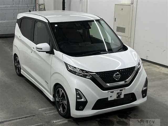 2021 Nissan Nissan Others