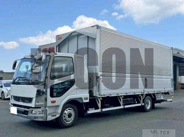 2025 Mitsubishi Fuso Fighter