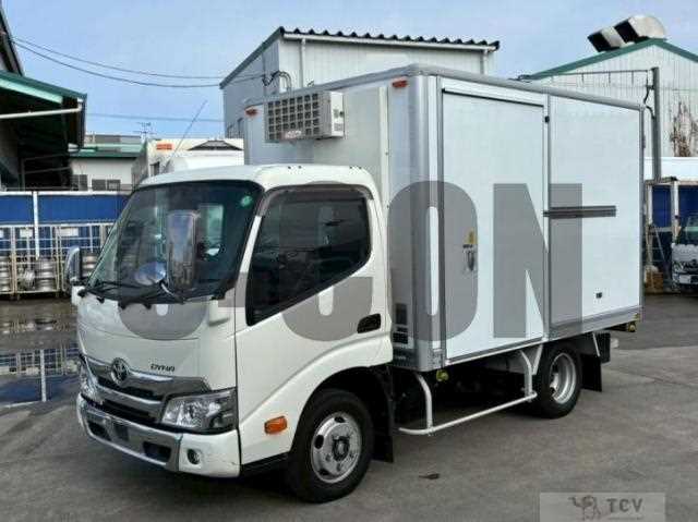 2024 Toyota Dyna Truck
