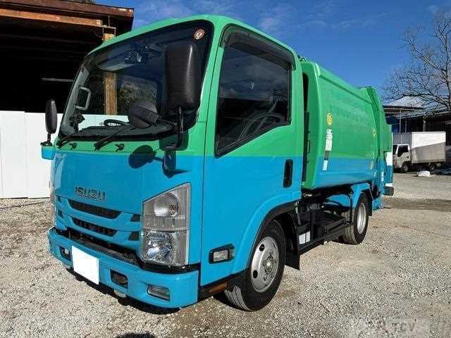 2020 Isuzu Elf Truck