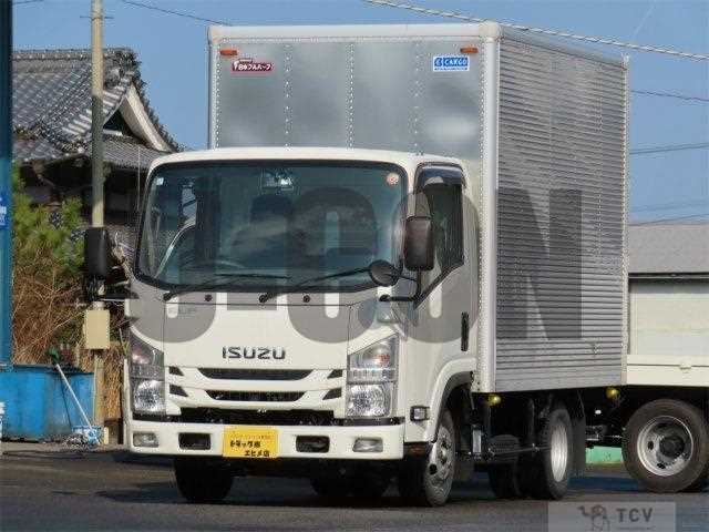 2018 Isuzu Elf Truck