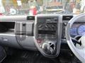 2004 Mitsubishi Fuso Canter