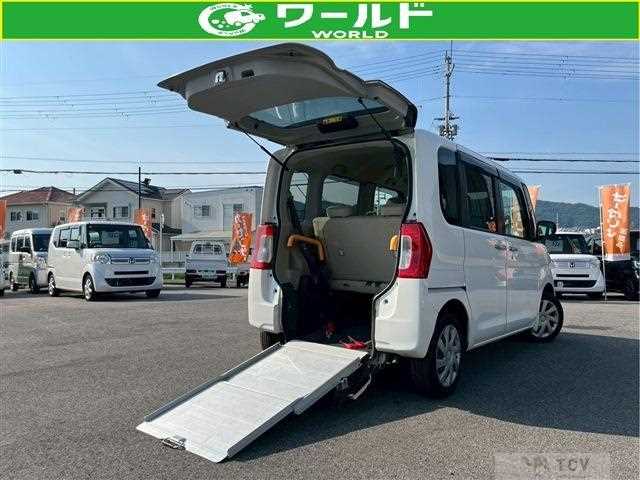 2018 Daihatsu Tanto