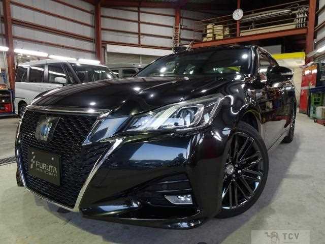 2015 Toyota Crown Hybrid